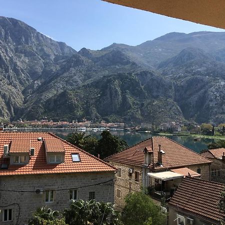 Apartmani Mizdrak Kotor Zewnętrze zdjęcie