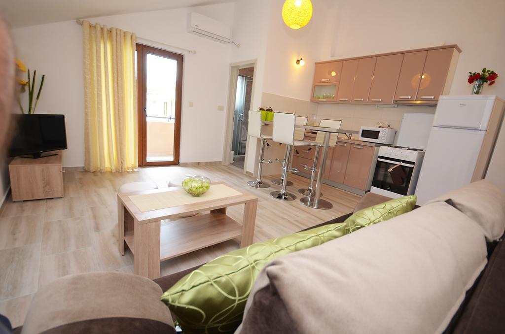 Apartmani Mizdrak Kotor Zewnętrze zdjęcie