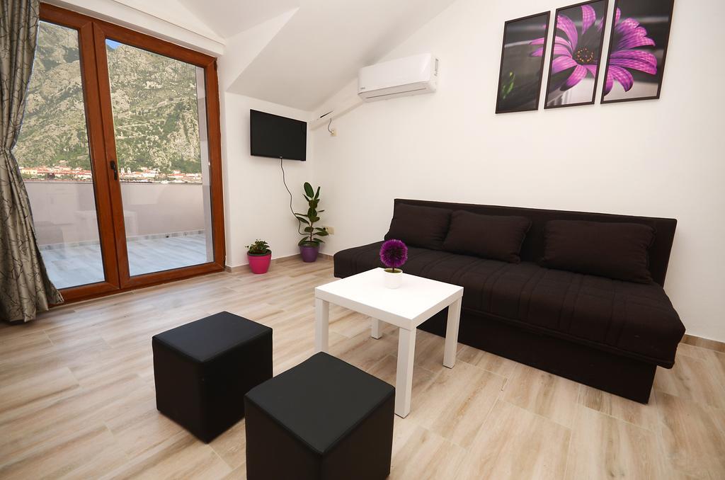 Apartmani Mizdrak Kotor Zewnętrze zdjęcie
