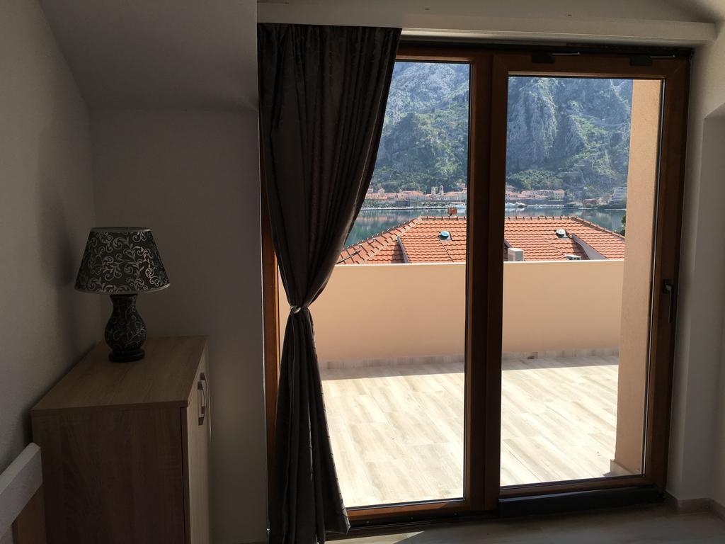 Apartmani Mizdrak Kotor Zewnętrze zdjęcie